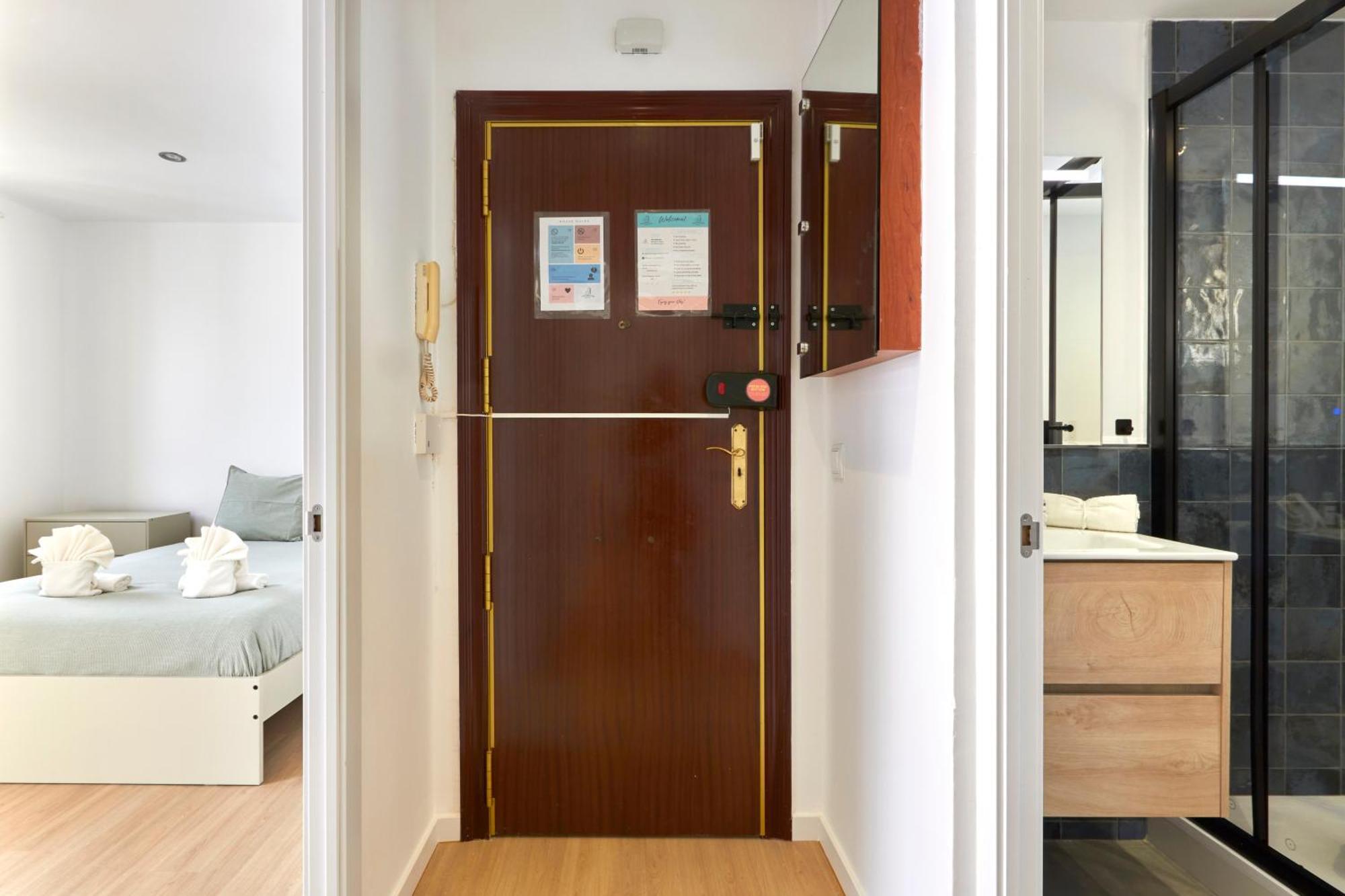 Ma Bright Apartment Next To Parc De Montjuic 巴塞罗那 外观 照片